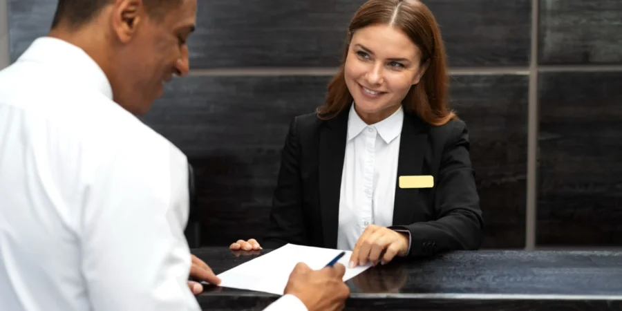 Receptionist